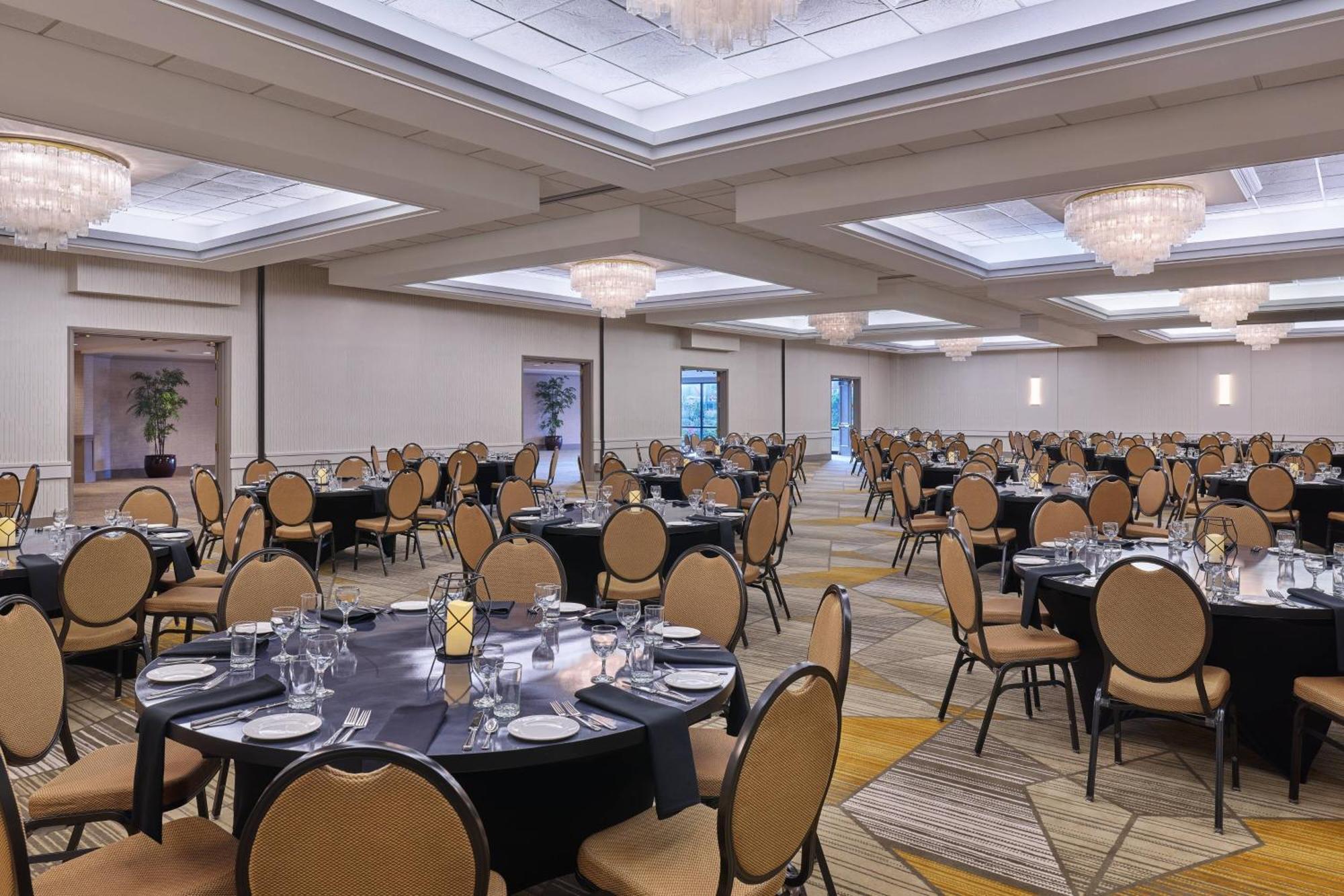 Sheraton Portland Airport Hotel Ngoại thất bức ảnh